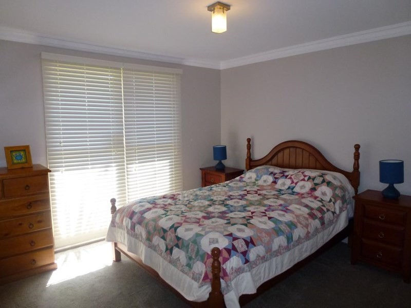 17 Oxley Circle, Dubbo NSW 2830
