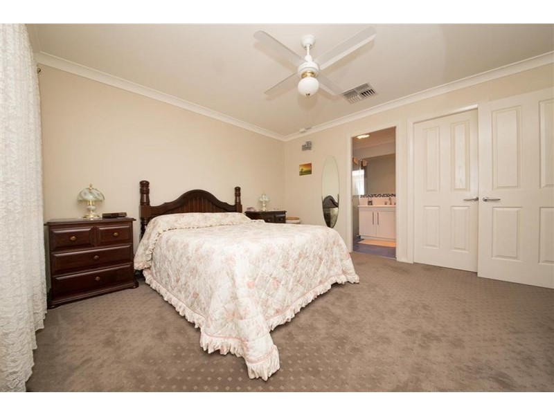 14 Noccundra Place, Dubbo NSW 2830