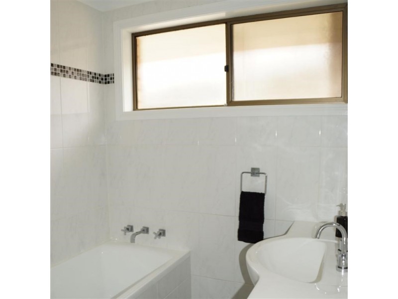 15 Epsom Avenue, Dubbo NSW 2830