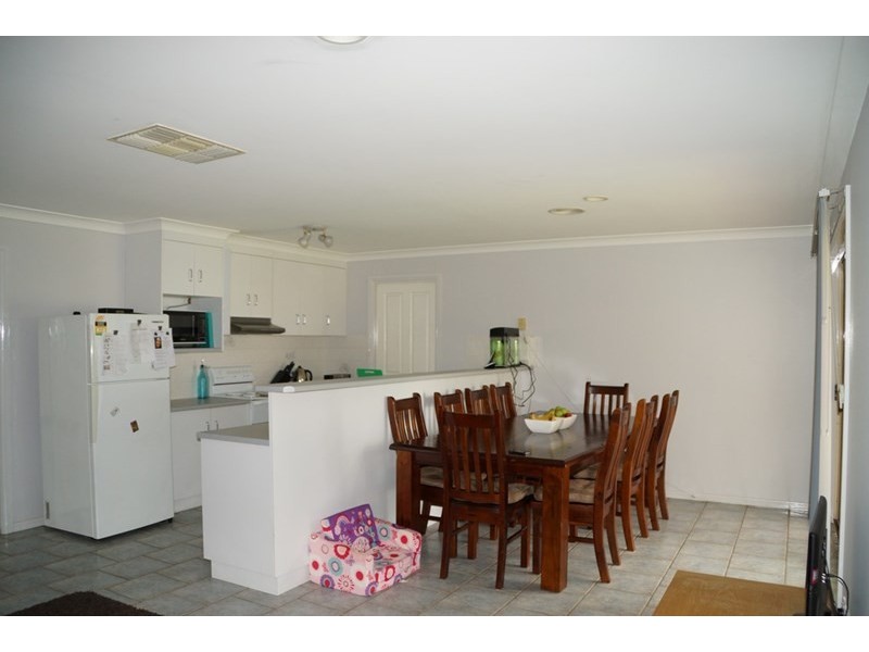 7 Teal Close, Dubbo NSW 2830