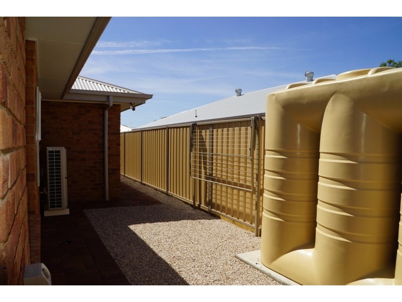 2 Dal Santo Court, Dubbo NSW 2830