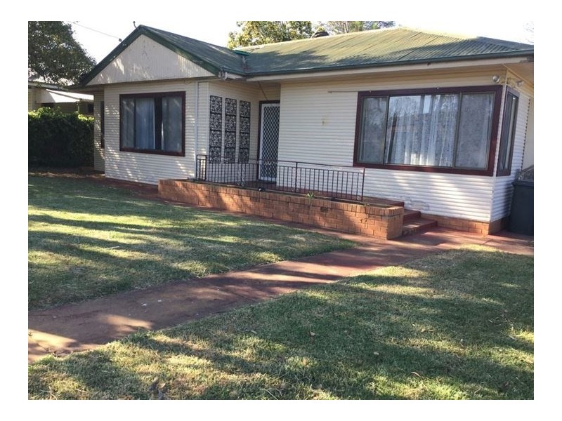 1 Sanderson Street, Dubbo NSW 2830