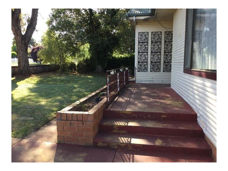 1 Sanderson Street, Dubbo NSW 2830