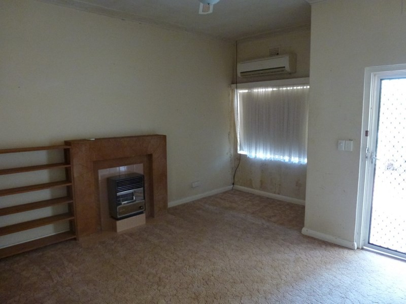 42 Taylor Street, Dubbo NSW 2830