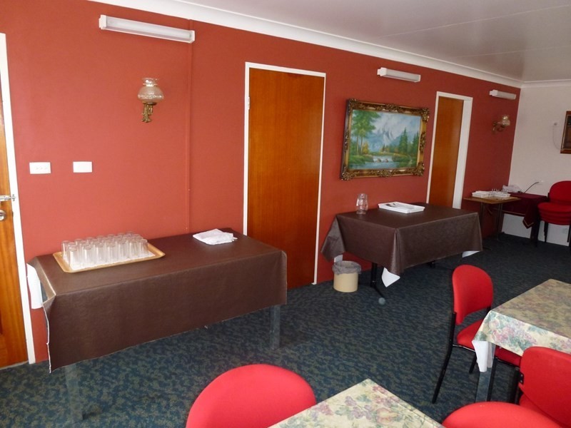 Motel Mandalay Lee Street, Wellington NSW 2820