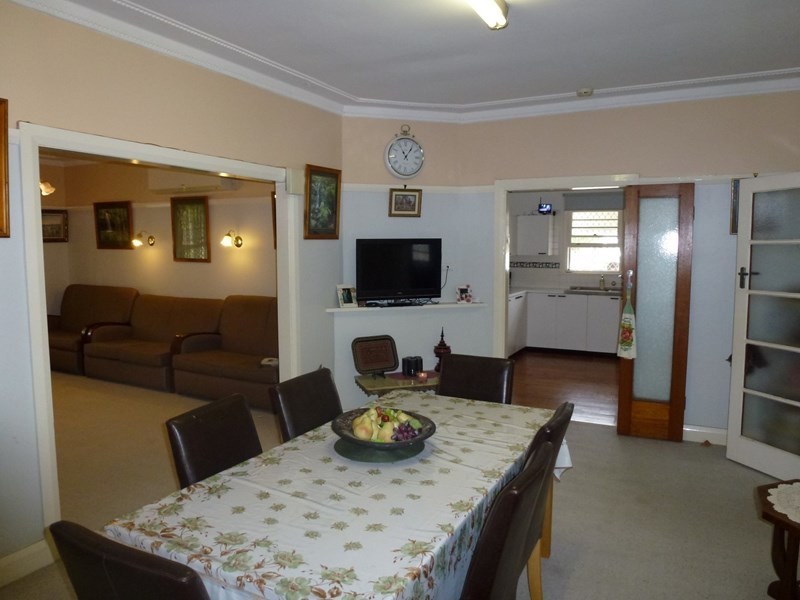 Motel Mandalay Lee Street, Wellington NSW 2820