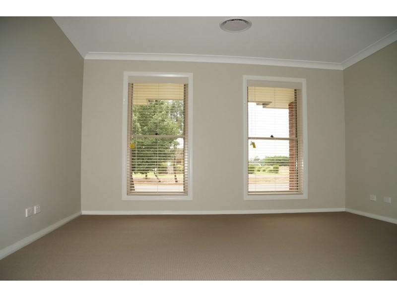 536 Wheelers Lane, Dubbo NSW 2830
