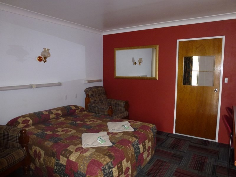 Motel Mandalay Lee Street, Wellington NSW 2820