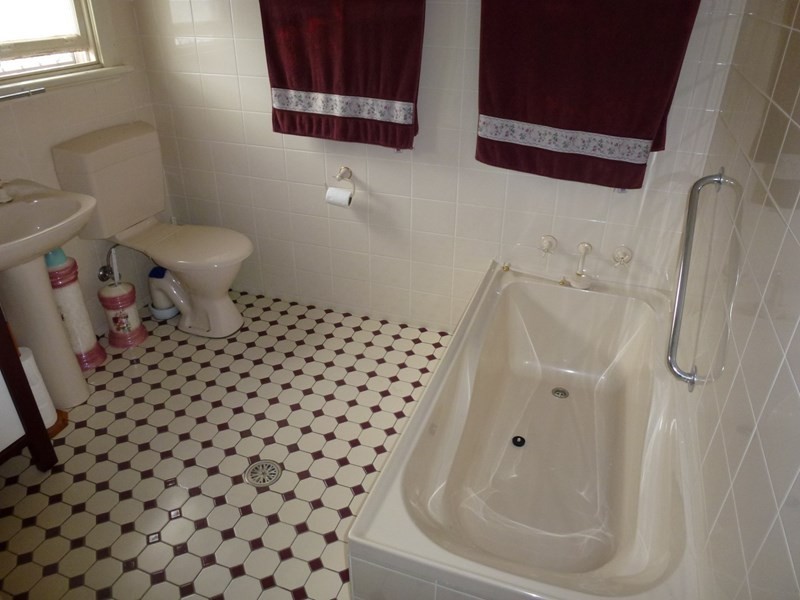 Motel Mandalay Lee Street, Wellington NSW 2820