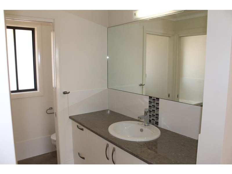 15 Crossroads Drive, Dubbo NSW 2830