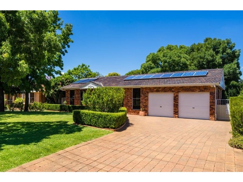 29 Sapphire Street, Dubbo NSW 2830