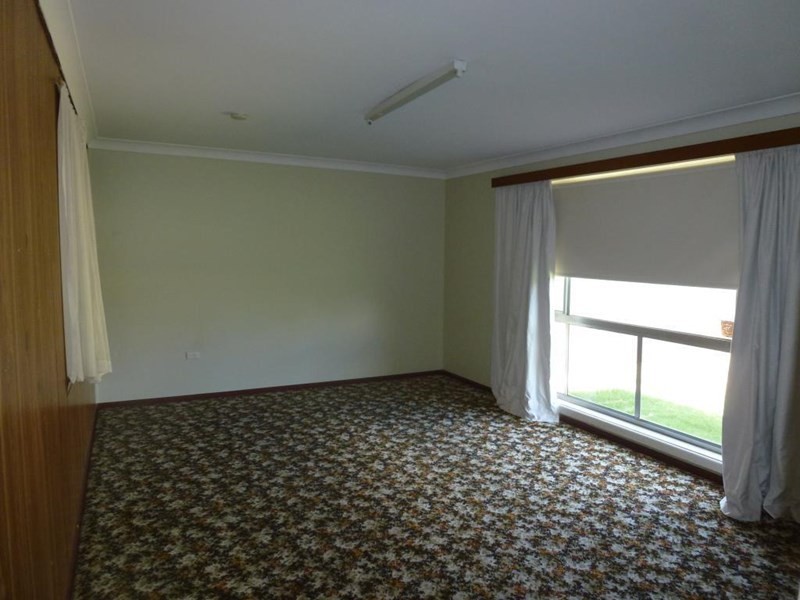 32 Caroline Street, Dubbo NSW 2830