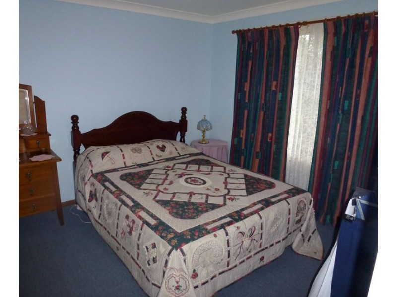 1L Castel Avenue, Dubbo NSW 2830