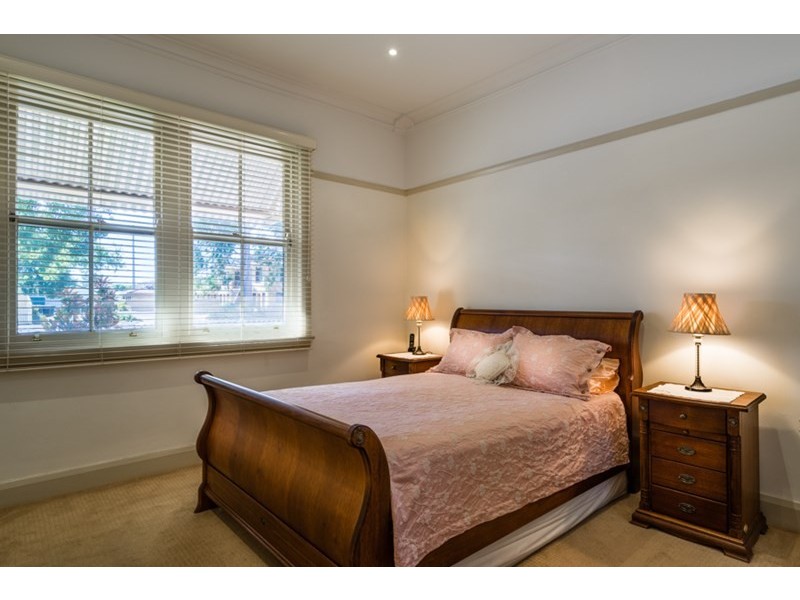 241 Brisbane Street, Dubbo NSW 2830