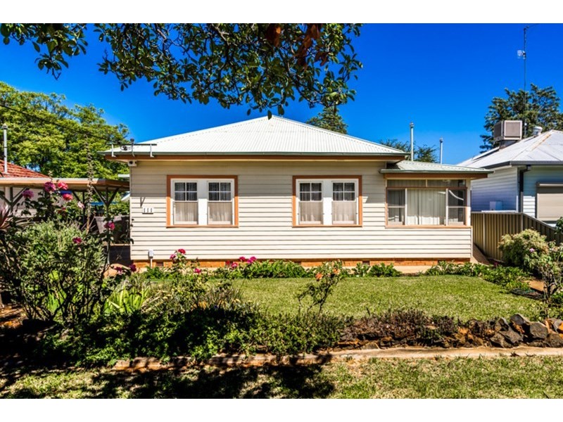 111 Palmer Street, Dubbo NSW 2830
