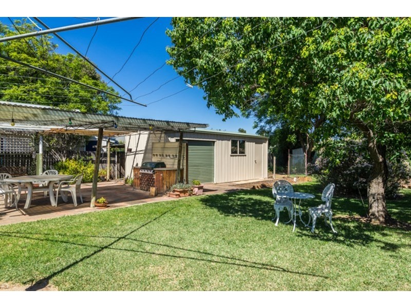 111 Palmer Street, Dubbo NSW 2830