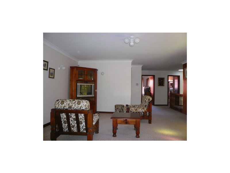 13 Bell Avenue, Dubbo NSW 2830