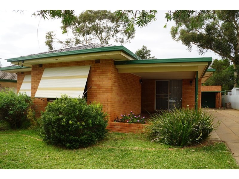 30 Leonard Street, Dubbo NSW 2830