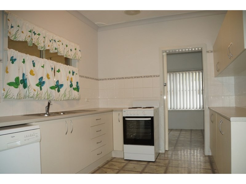 30 Leonard Street, Dubbo NSW 2830