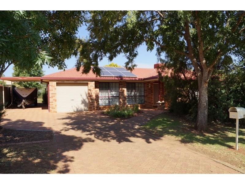 12 Jacqueline Drive, Dubbo NSW 2830