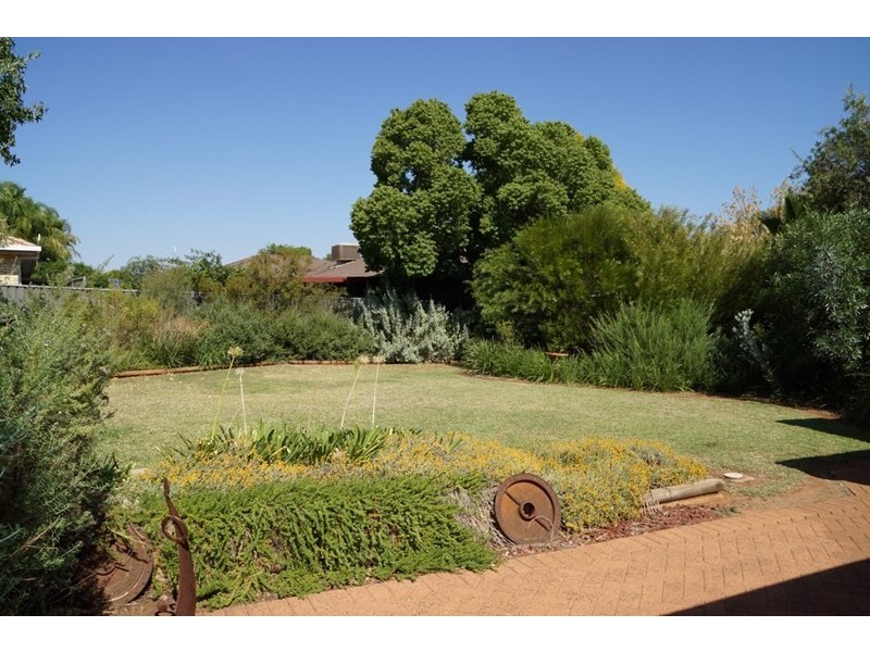 12 Jacqueline Drive, Dubbo NSW 2830