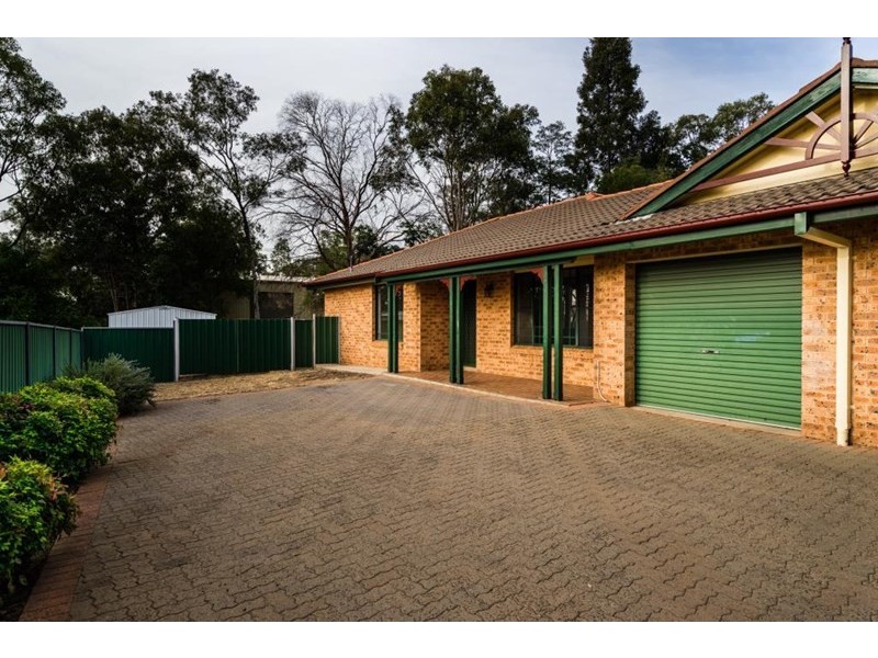 9 Boronia Place, Dubbo NSW 2830