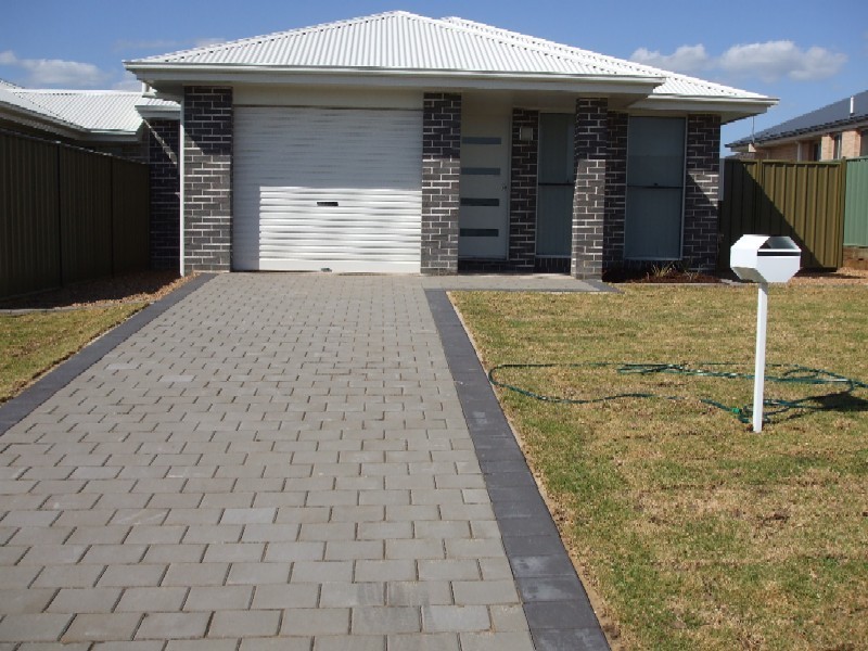 10B Arthur Summons Street, Dubbo NSW 2830