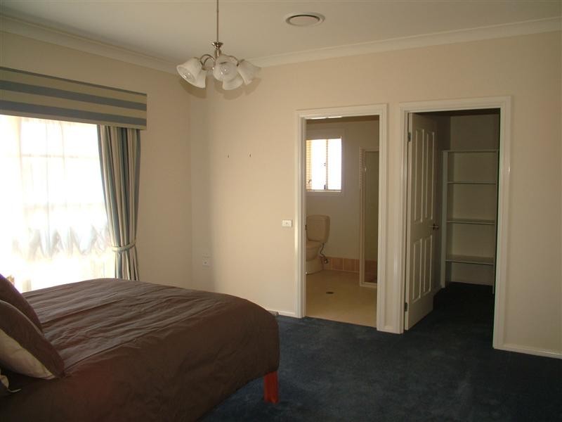 3 Lachlan Way, Dubbo NSW 2830