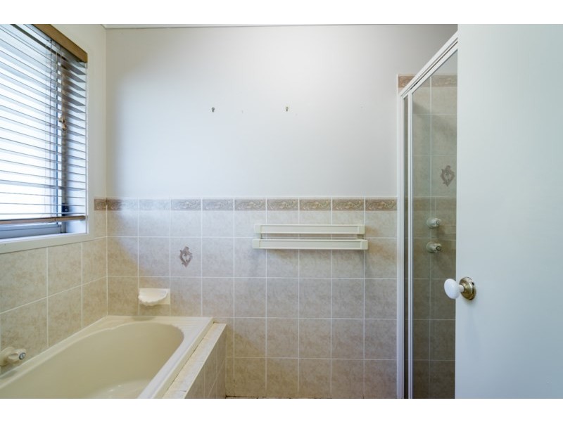 71 Twickenham Drive, Dubbo NSW 2830