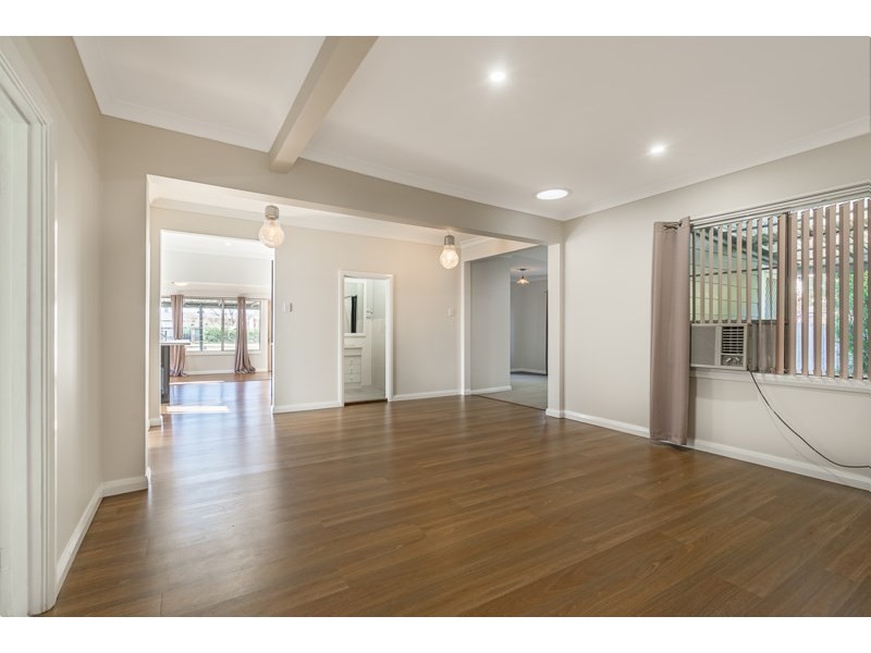 43 Alagalah Street, Narromine NSW 2821