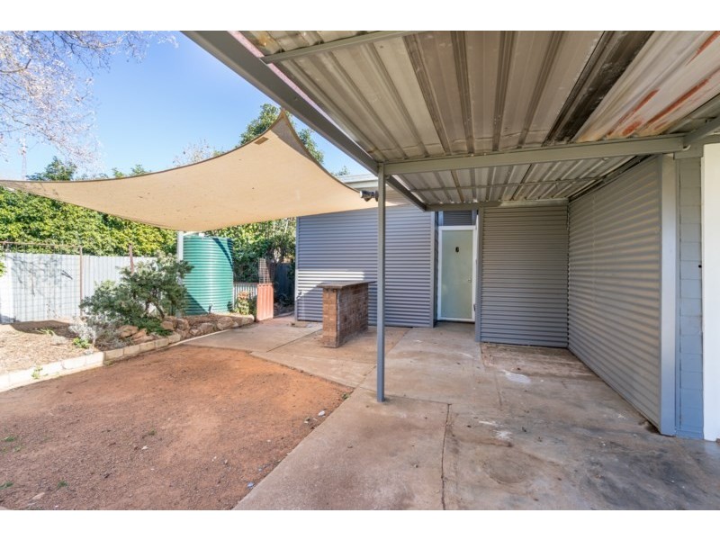 43 Alagalah Street, Narromine NSW 2821