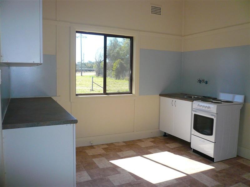 18 River Street, Mendooran NSW 2842