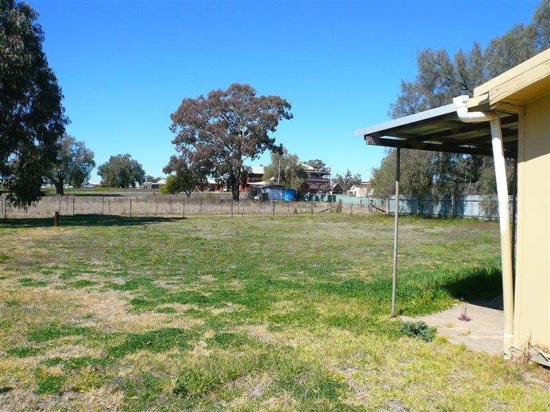 18 River Street, Mendooran NSW 2842