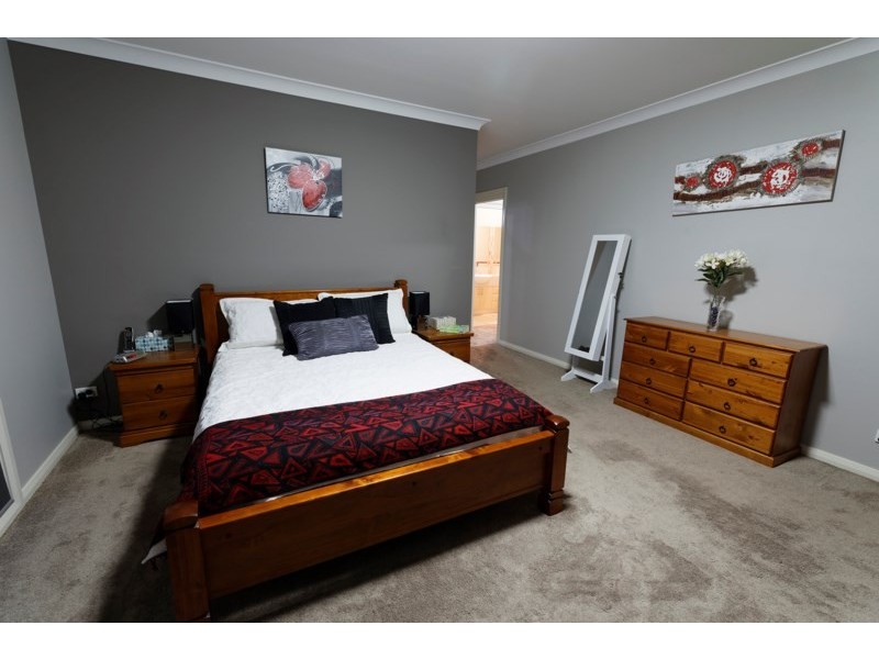 12 Ballindoch Place, Dubbo NSW 2830