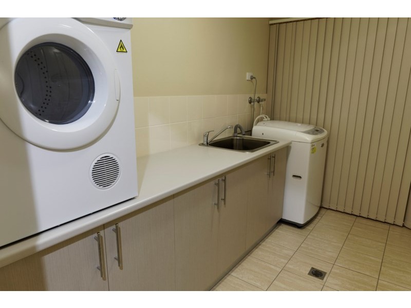 12 Ballindoch Place, Dubbo NSW 2830