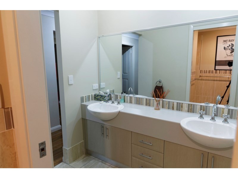 12 Ballindoch Place, Dubbo NSW 2830