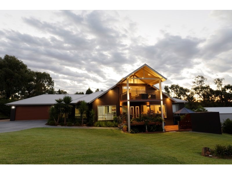 12 Ballindoch Place, Dubbo NSW 2830