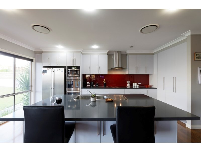 12 Ballindoch Place, Dubbo NSW 2830