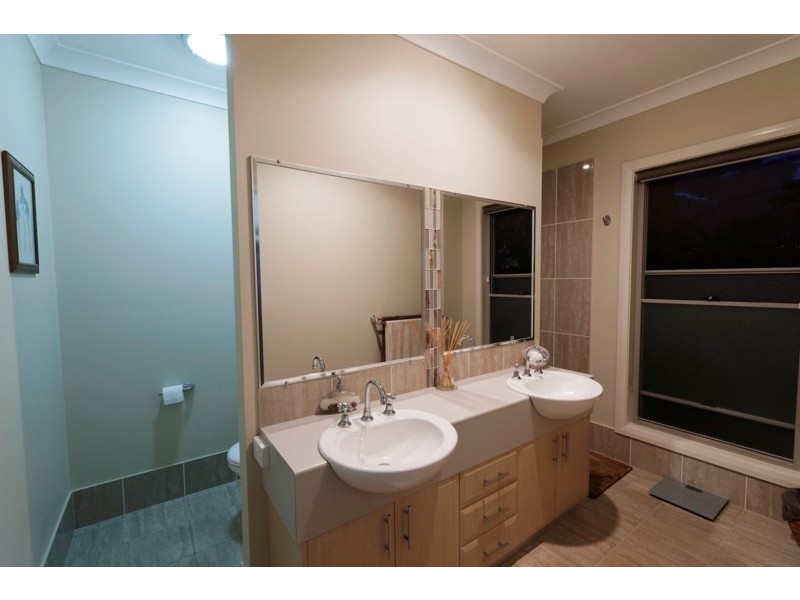 12 Ballindoch Place, Dubbo NSW 2830