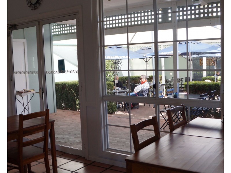 Magnolia Cafe, 73 Wheelers Lane, Dubbo NSW 2830