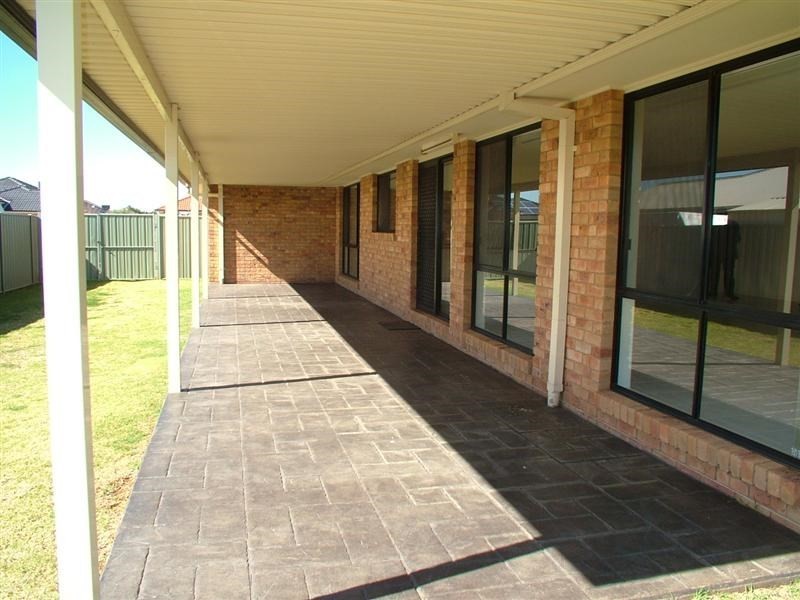 3 Hawkesbury Place, Dubbo NSW 2830