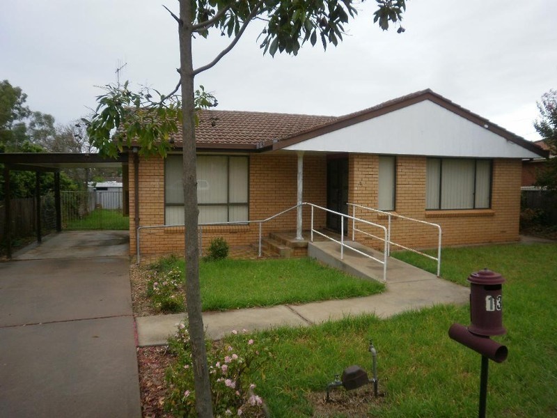 13 Sapphire Street, Dubbo NSW 2830