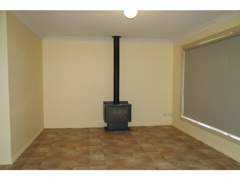 11 Pegasus Place, Dubbo NSW 2830