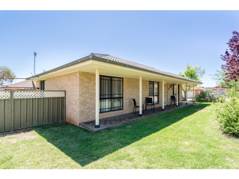 3 Carling Court, Dubbo NSW 2830