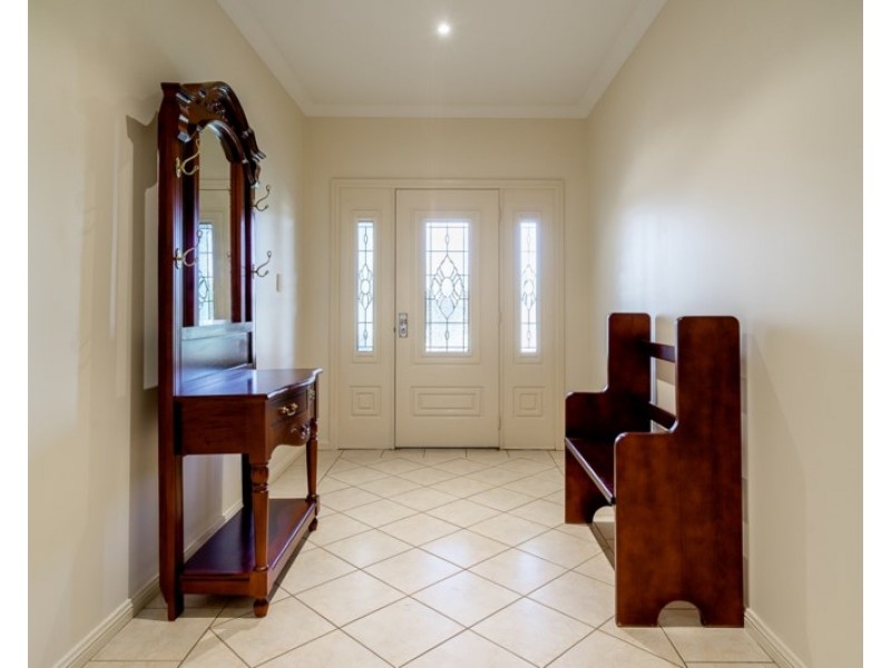 12 Hilton Place, Dubbo NSW 2830