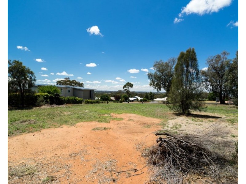 11 Glenabbey Drive, Dubbo NSW 2830