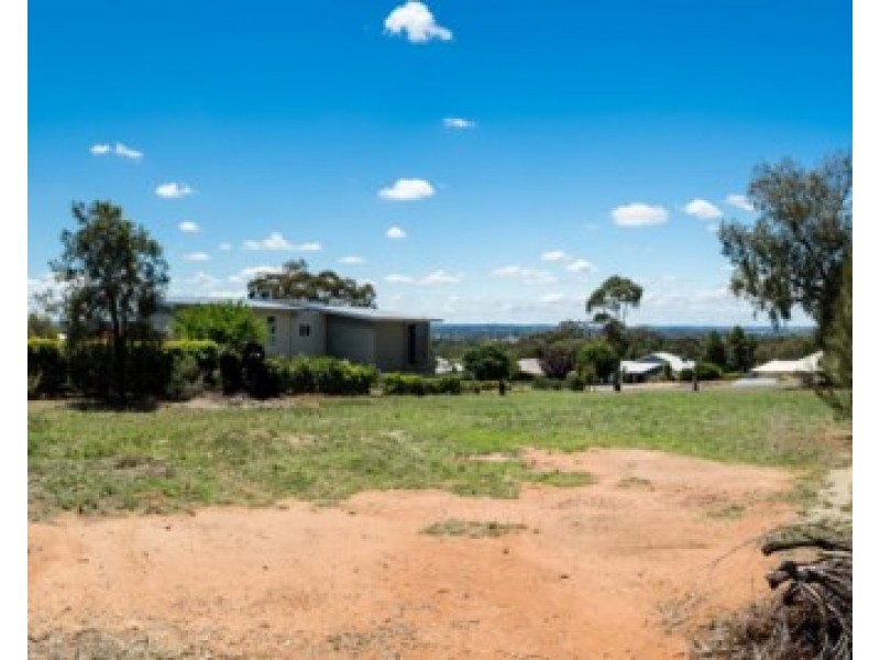 11 Glenabbey Drive, Dubbo NSW 2830