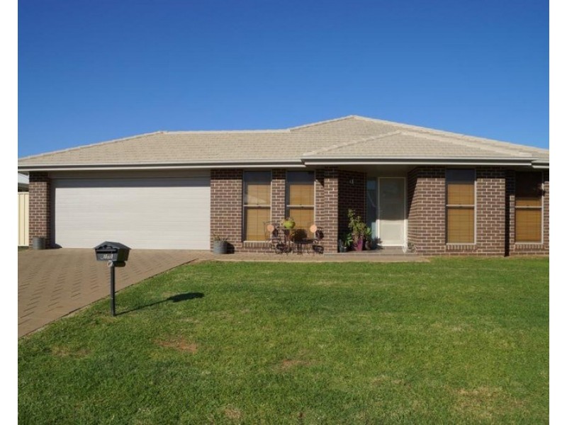 7 Durum Court, Dubbo NSW 2830