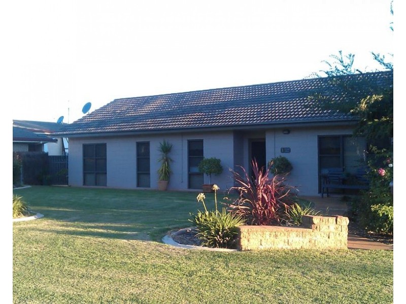 1 Moonah Street, Dubbo NSW 2830