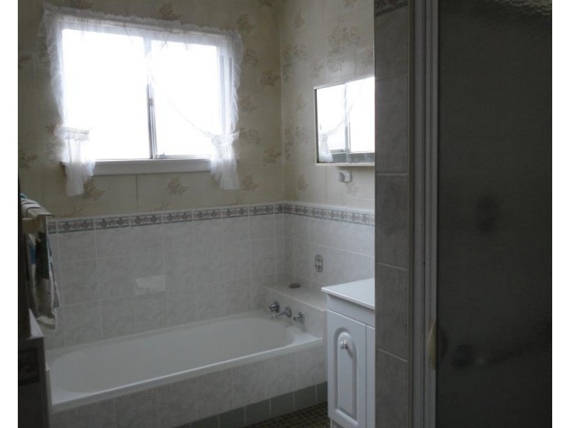 1 Moonah Street, Dubbo NSW 2830